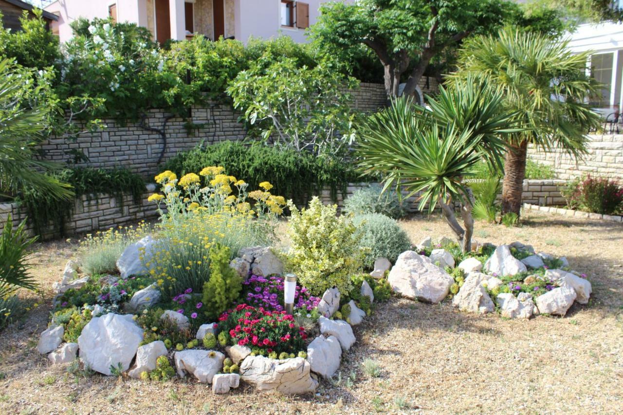 Apartments Culjak Rab Rab Town Exterior foto